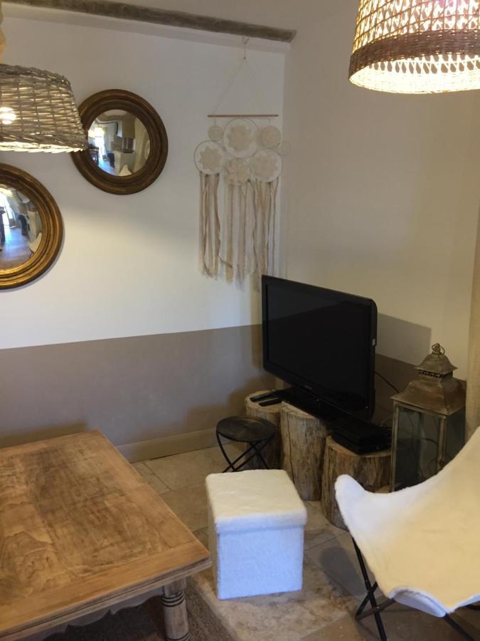 Chez Enzo Apartman Pierrevert Kültér fotó
